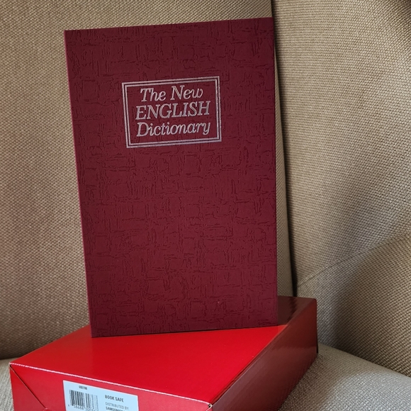 Book Safe Box - Picture 5 of 8